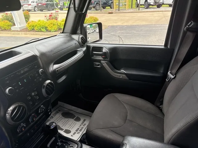 2017 Jeep Wrangler Unlimited Sport