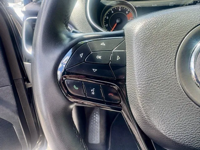 2023 Jeep Cherokee Altitude