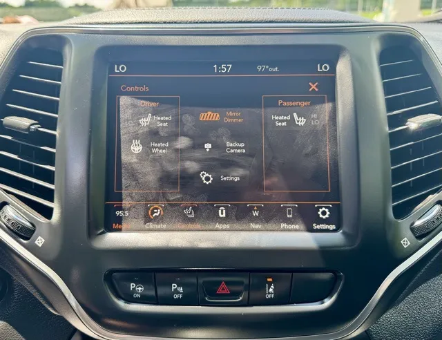 2023 Jeep Cherokee Altitude