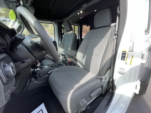 2024 Jeep Wrangler Sport S