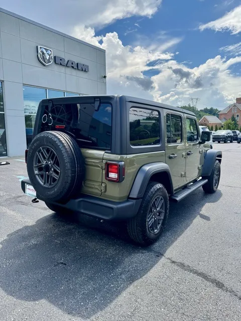 2025 Jeep Wrangler Sport S