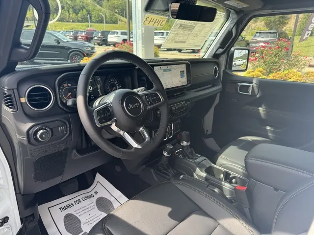 2025 Jeep Wrangler Sahara