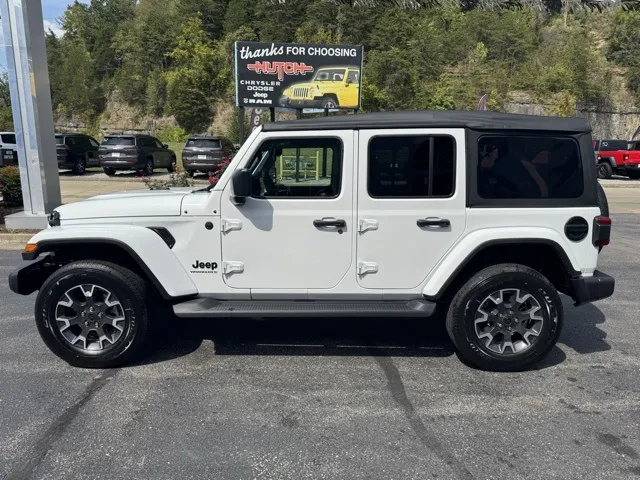 2025 Jeep Wrangler Sahara
