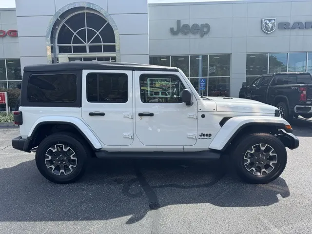 2025 Jeep Wrangler Sahara