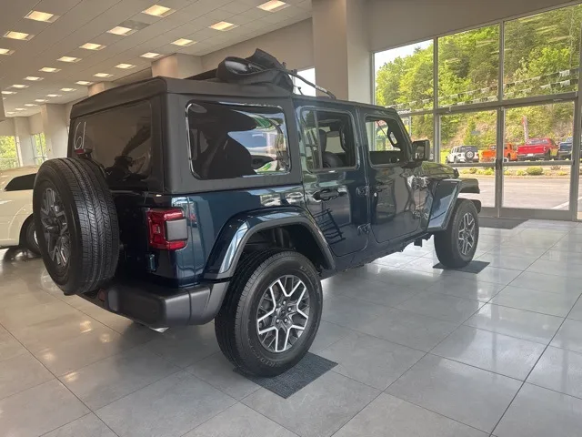 2025 Jeep Wrangler Sahara