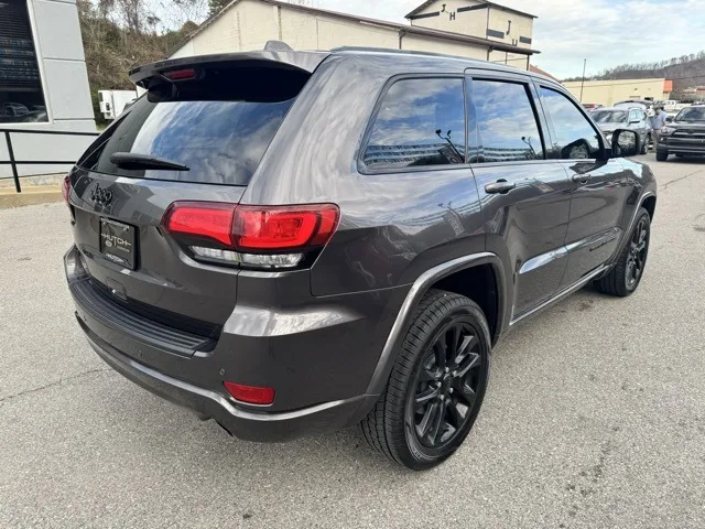 2021 Jeep Grand Cherokee Laredo X