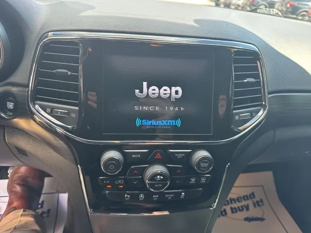 2022 Jeep Grand Cherokee WK Laredo E