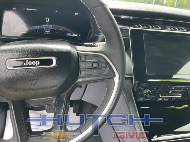 2024 Jeep Grand Cherokee Altitude