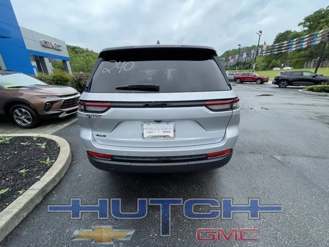 2024 Jeep Grand Cherokee Altitude