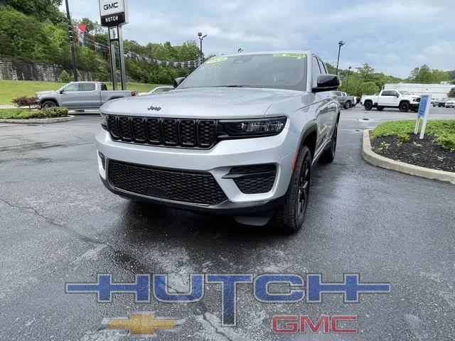 2024 Jeep Grand Cherokee Altitude