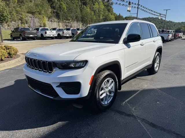 2025 Jeep Grand Cherokee Laredo X
