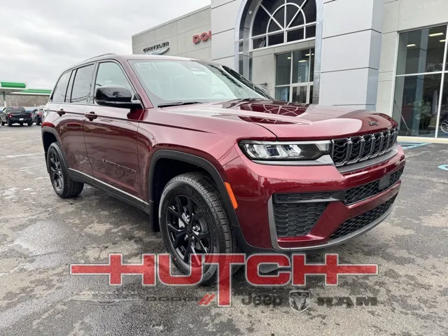 2026 Jeep Grand Cherokee Laredo