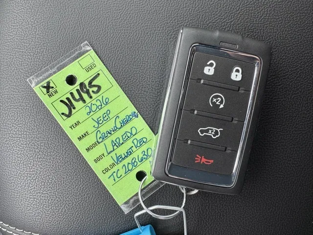 2026 Jeep Grand Cherokee Laredo