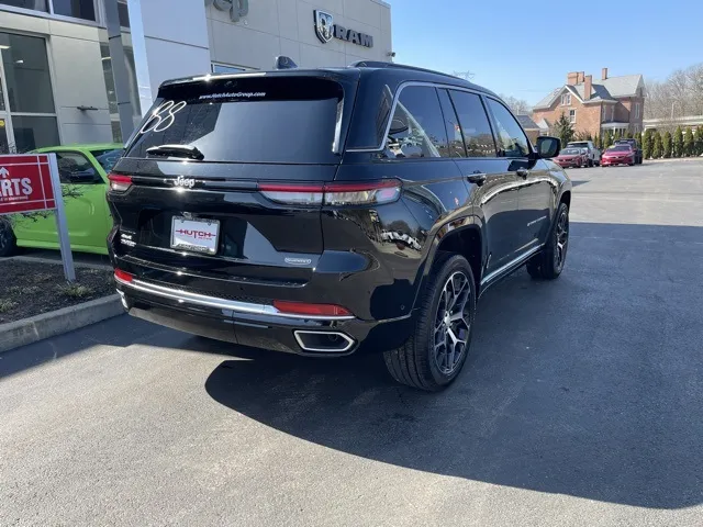 2025 Jeep Grand Cherokee Summit