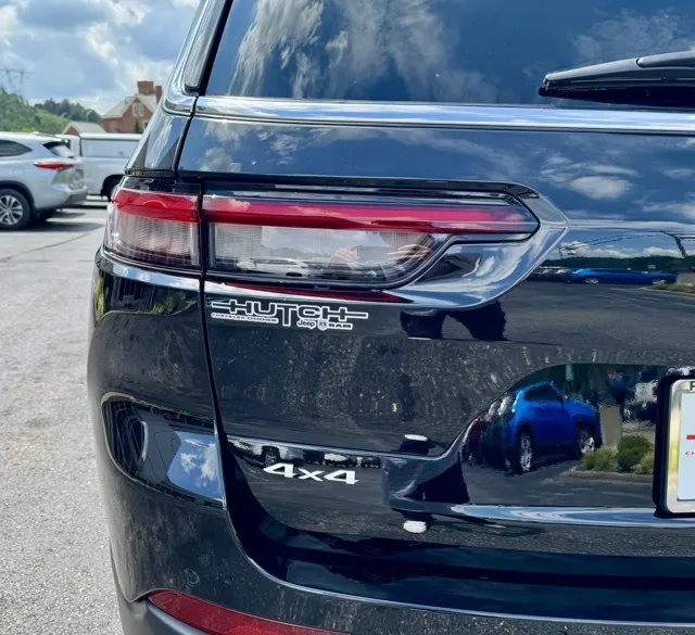 2025 Jeep Grand Cherokee L Laredo