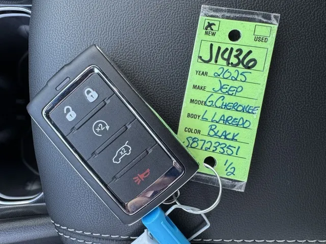 2025 Jeep Grand Cherokee L Laredo