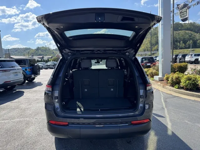2025 Jeep Grand Cherokee L Altitude X