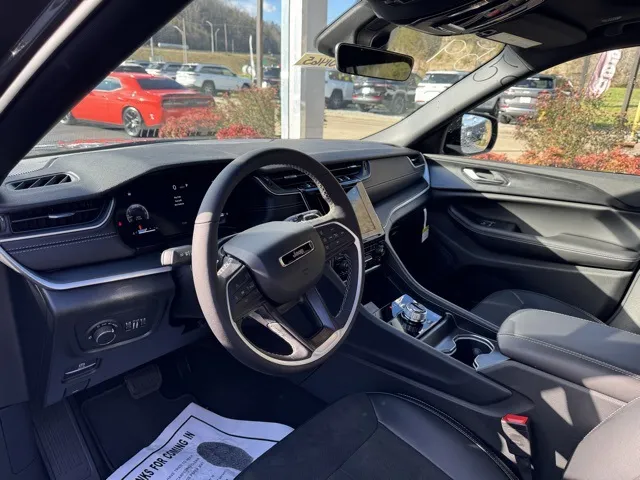 2025 Jeep Grand Cherokee L Altitude X