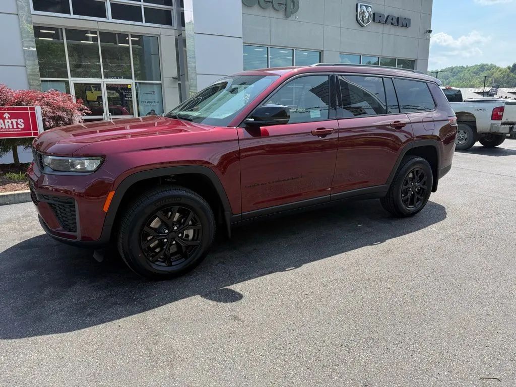 2026 Jeep Grand Cherokee L Laredo