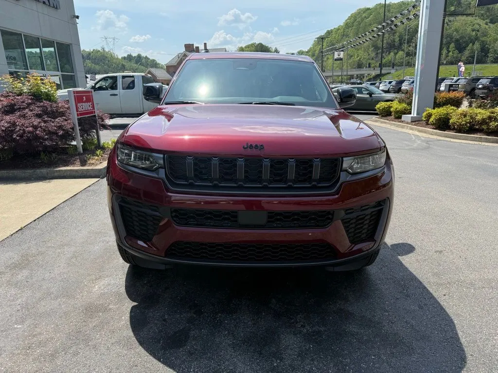 2026 Jeep Grand Cherokee L Laredo