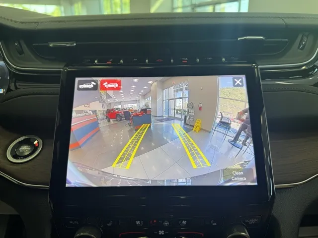 2025 Jeep Grand Cherokee L Summit