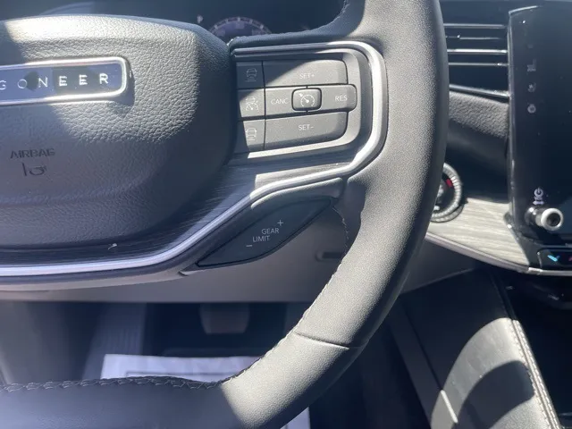 2023 Jeep Wagoneer L Series II