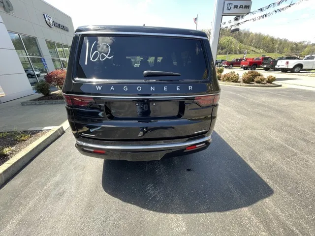 2023 Jeep Wagoneer L Series II