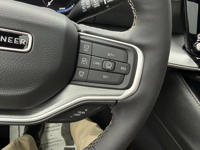 2026 Jeep Grand Wagoneer Limited Reserve