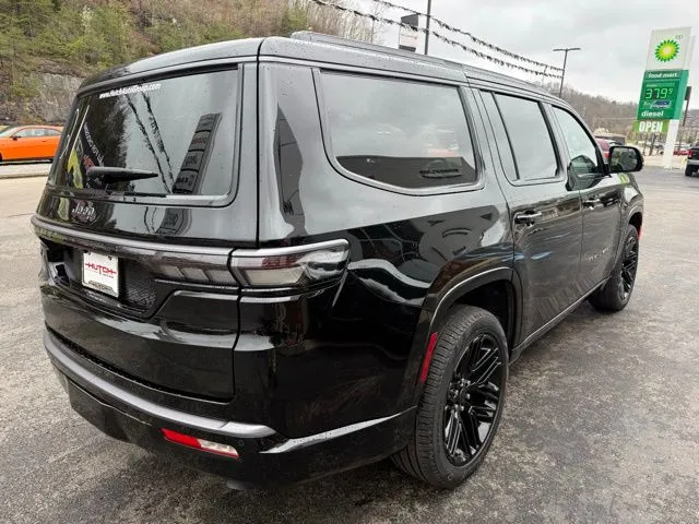 2026 Jeep Grand Wagoneer Limited Reserve