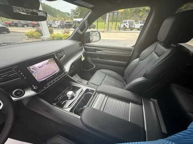 2025 Jeep Wagoneer Series II