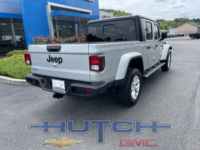 2023 Jeep Gladiator Sport