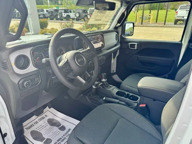 2025 Jeep Gladiator Sport