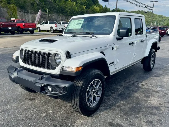 2025 Jeep Gladiator Sport