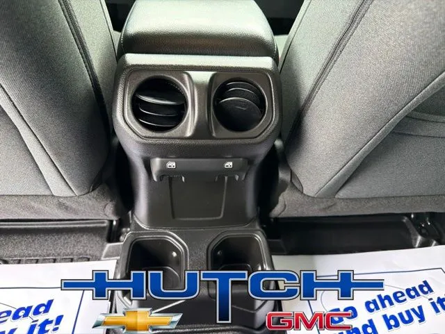 2025 Jeep Gladiator Nighthawk