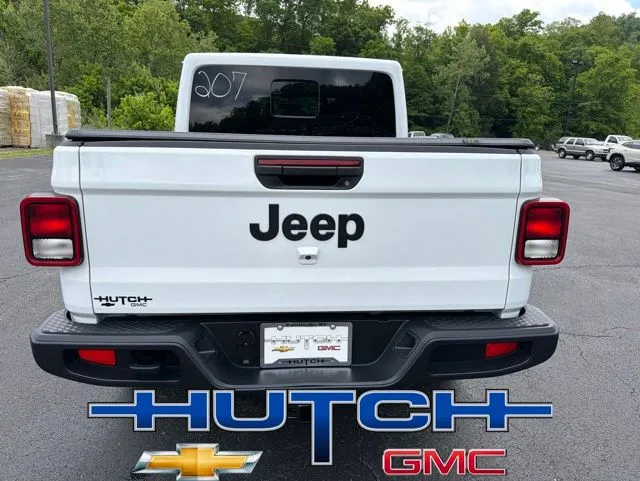 2025 Jeep Gladiator Nighthawk