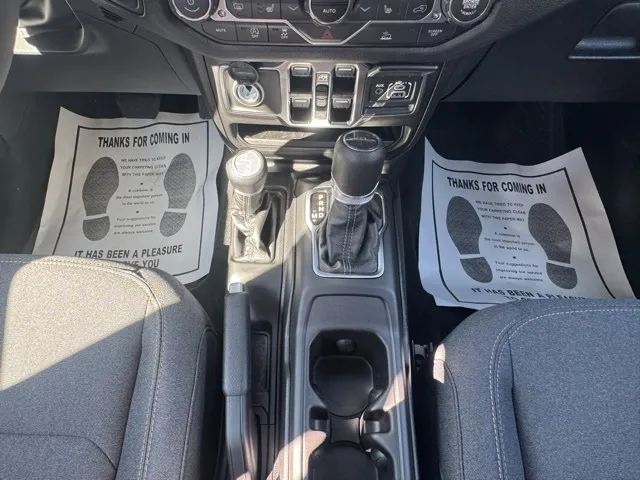 2025 Jeep Gladiator Sport