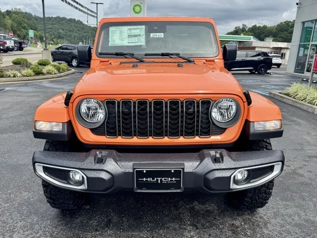 2025 Jeep Gladiator 