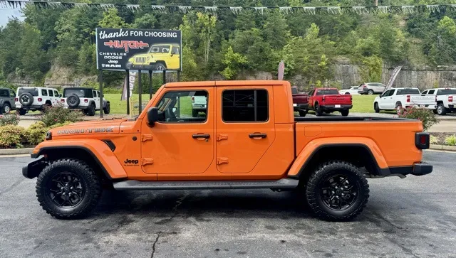 2025 Jeep Gladiator 