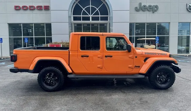 2025 Jeep Gladiator 