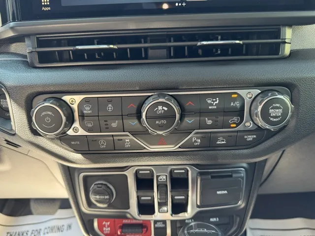 2025 Jeep Gladiator Willys