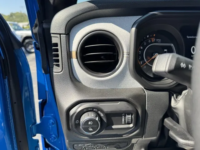 2025 Jeep Gladiator Willys
