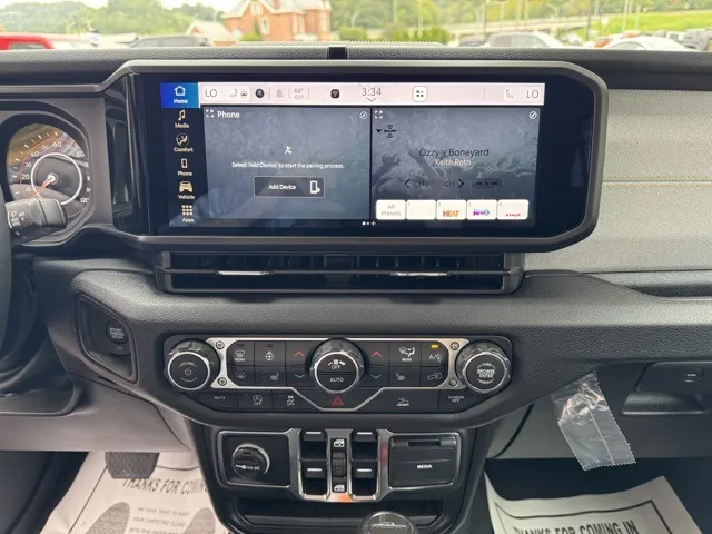 2025 Jeep Gladiator Sport