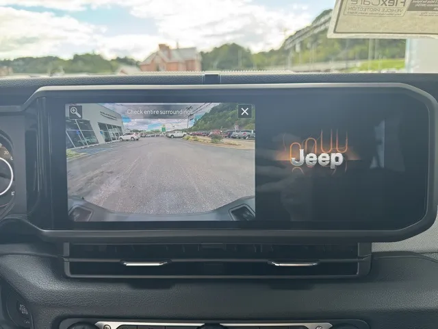 2025 Jeep Gladiator Sport