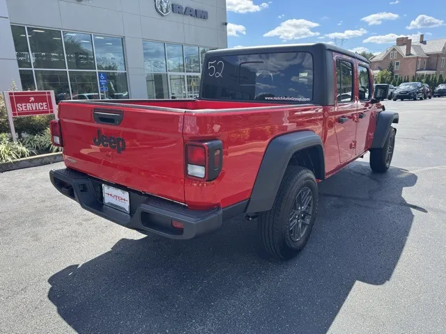 2025 Jeep Gladiator Sport