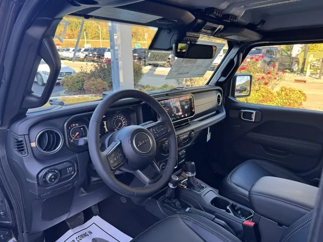 2025 Jeep Gladiator High Tide