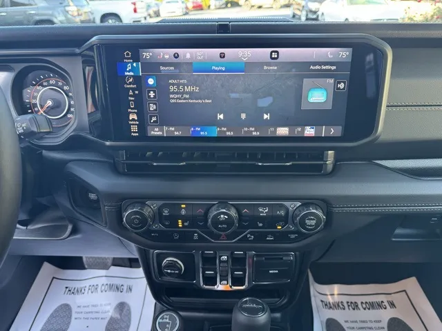 2025 Jeep Gladiator High Tide