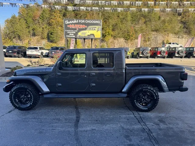 2025 Jeep Gladiator High Tide