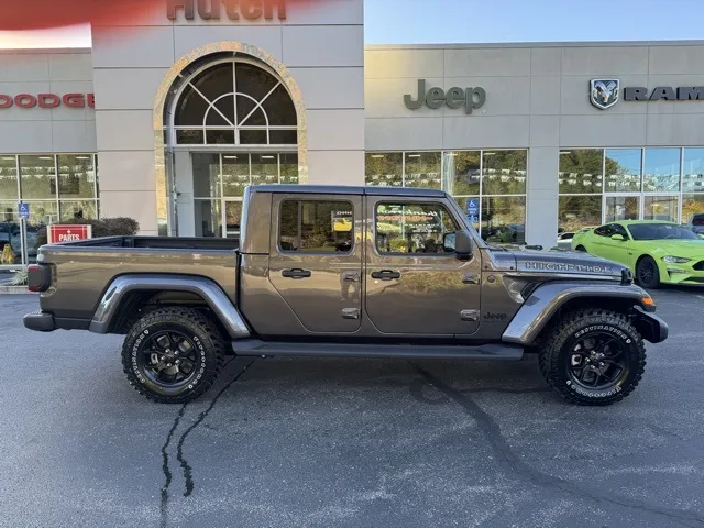 2025 Jeep Gladiator High Tide