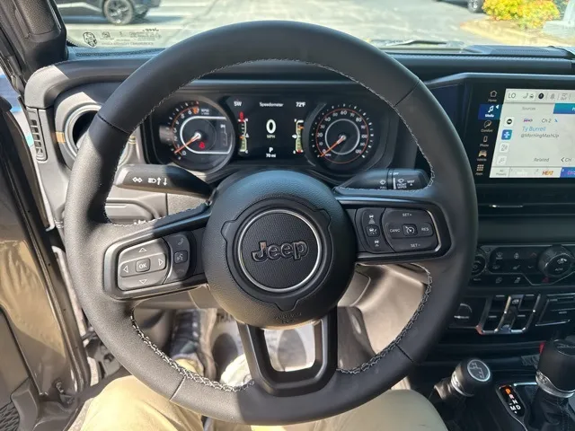 2025 Jeep Gladiator Sport