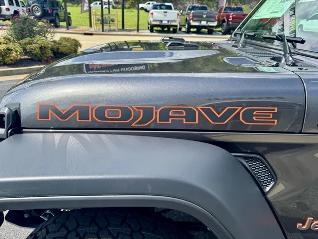 2025 Jeep Gladiator Mojave